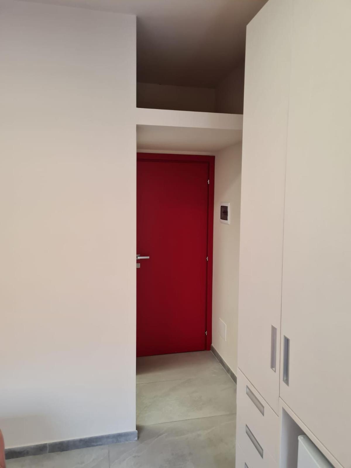 Hotel Arcobaleno By Dimora Chic Novara Exterior foto